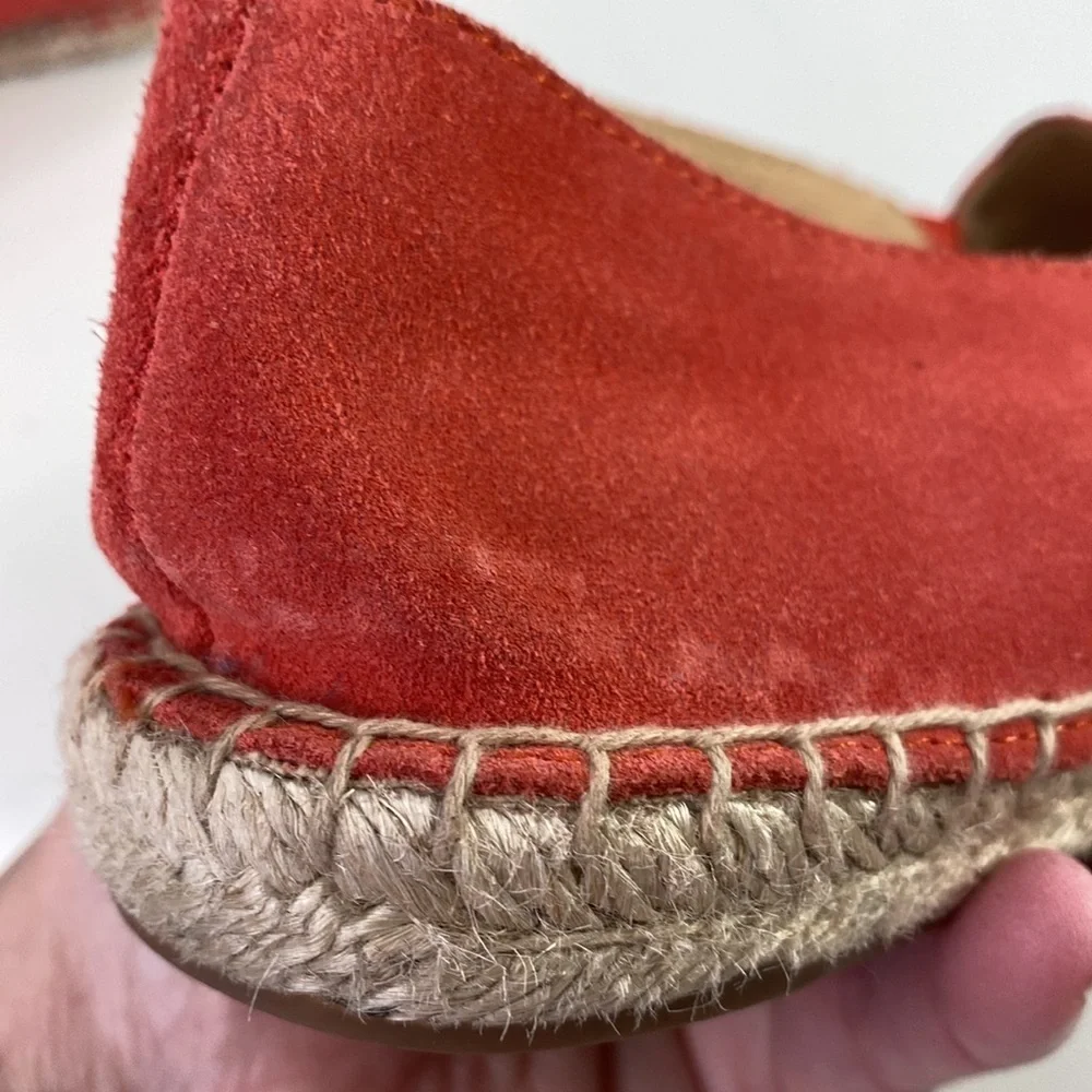 Talbots Izzy‎ Scalloped Suede Chic Red Espadrilles Size 9